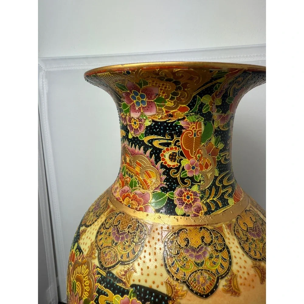 Vintage Chinese‎ Satsuma Vase decorative 14